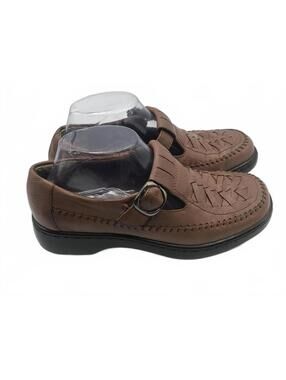 Cabin Creek shoes Women Brown Shoes Size 7.5 M Leather Upper Comfort